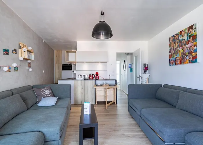 Apartamento à 50m De La Grande Plage, Pour 4