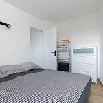 A 50m De La Grande Plage, Pour 4 Apartman *