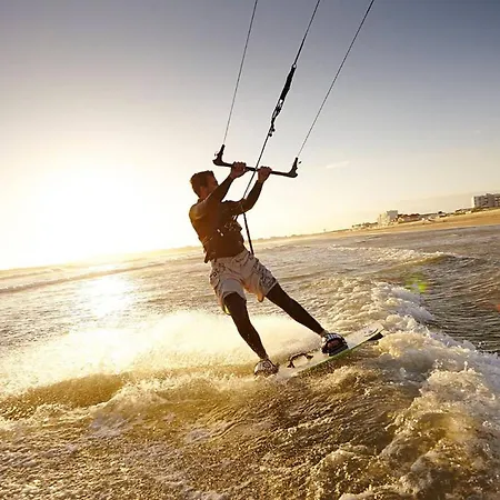 Διαμέρισμα A 50m De La Grande Plage, Pour 4 *